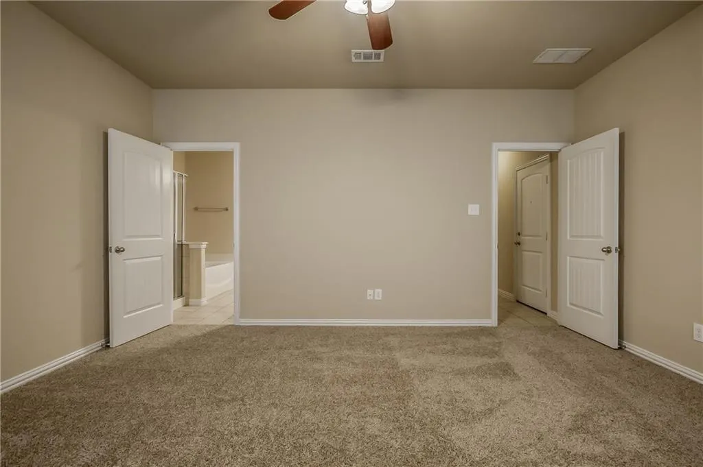 817 Silvermoon Drive