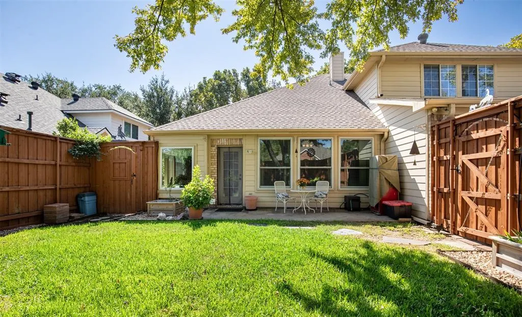 10208 Noel Drive
