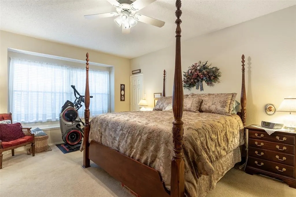 10208 Noel Drive