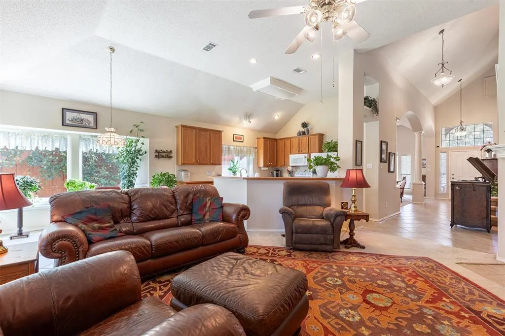 10208 Noel Drive