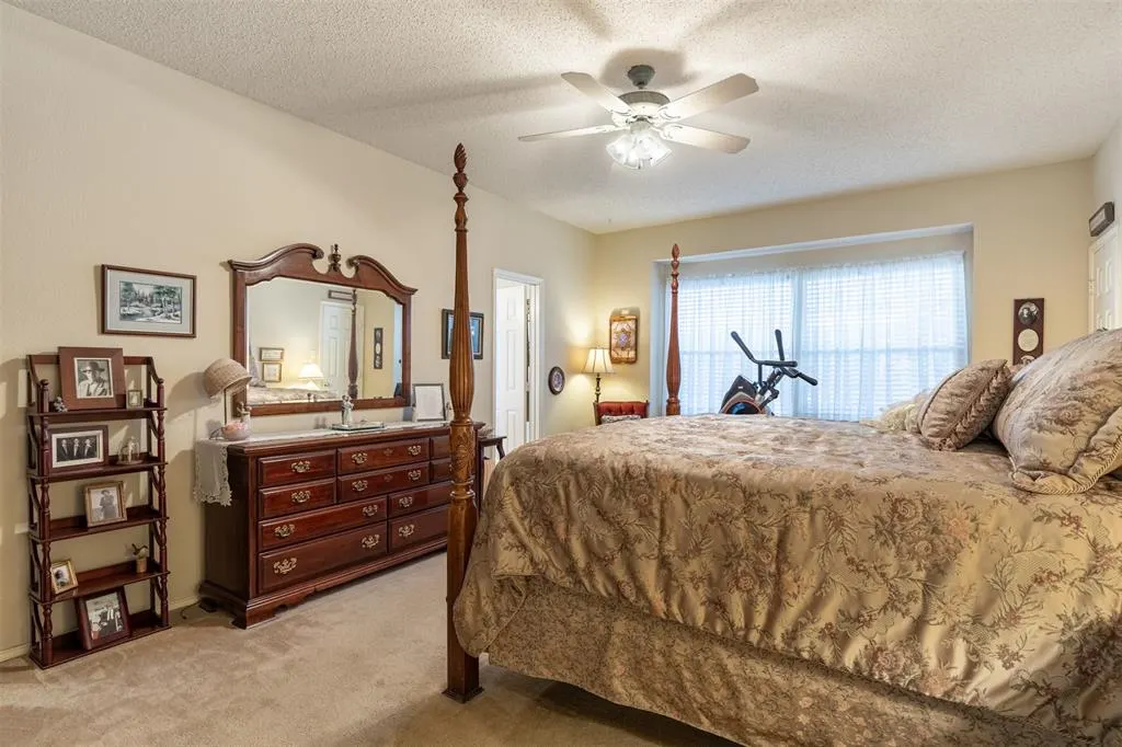 10208 Noel Drive