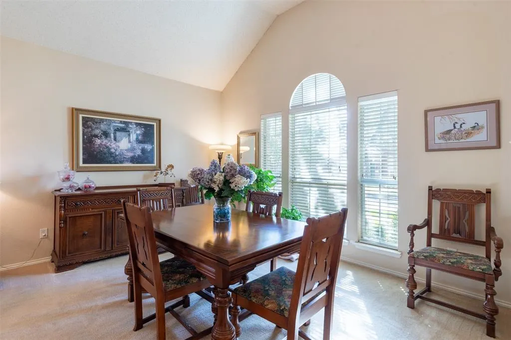 10208 Noel Drive