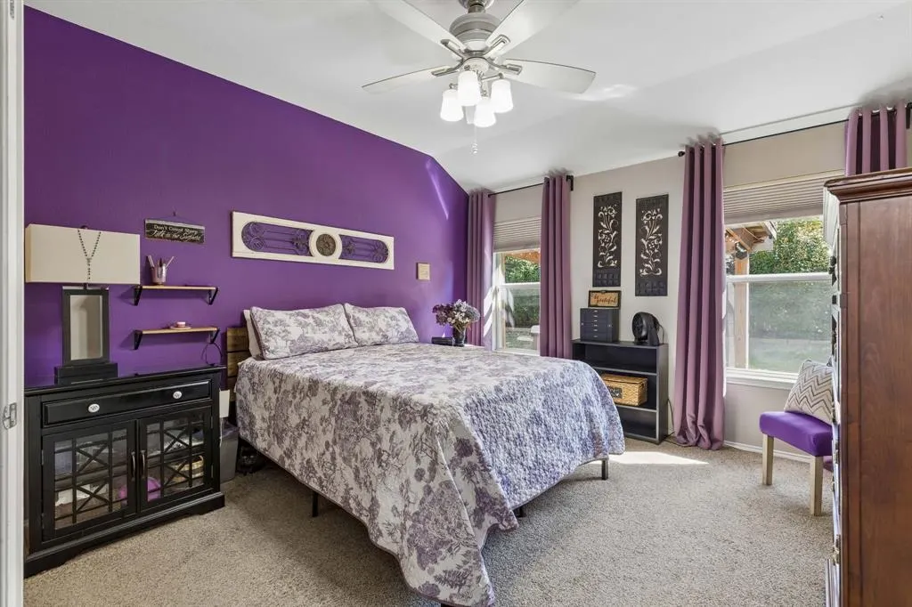 1118 Red Robin Drive