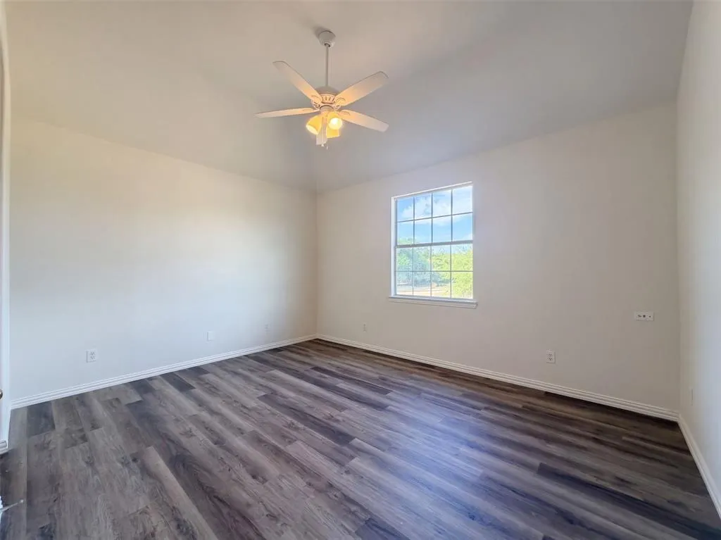 3218 Berry Hollow