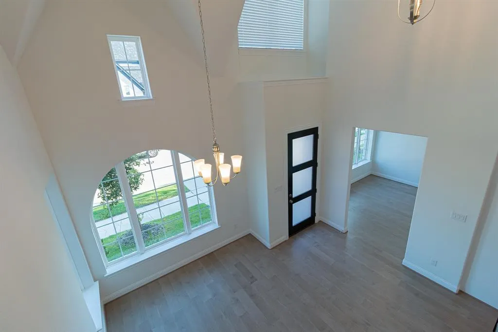 4924 Daybreak Drive