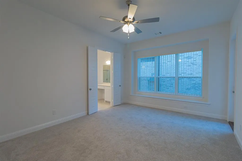 4924 Daybreak Drive