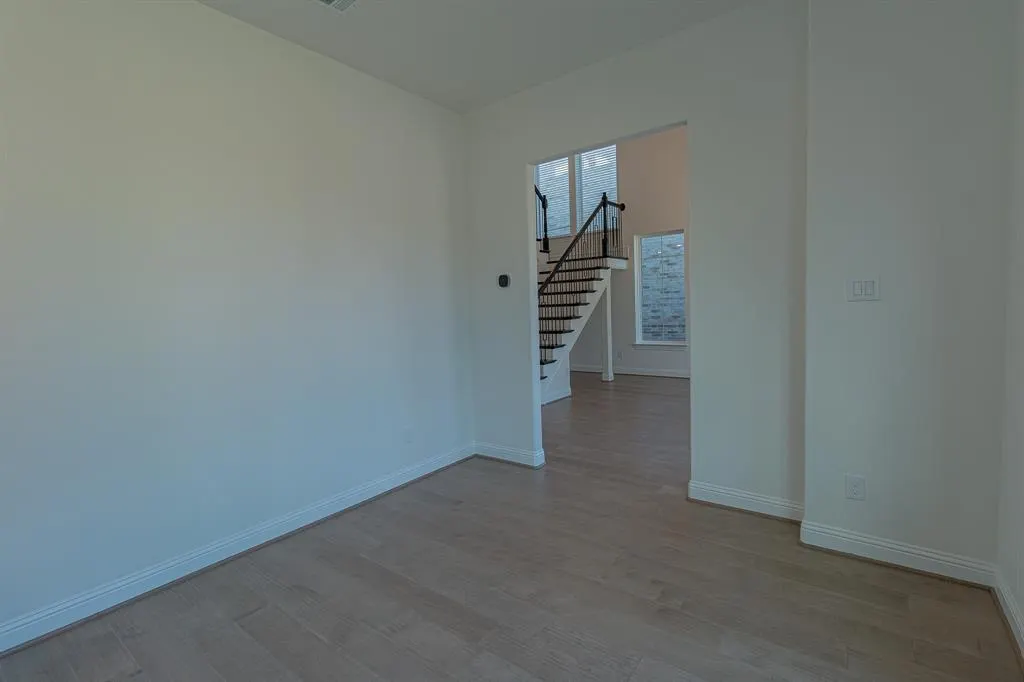 4924 Daybreak Drive
