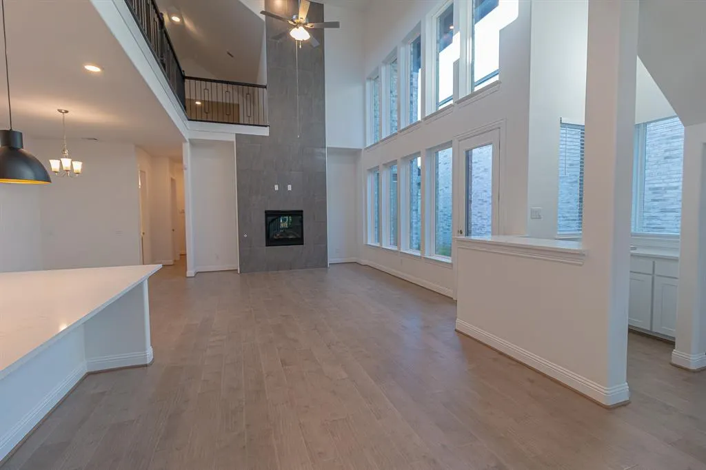 4924 Daybreak Drive