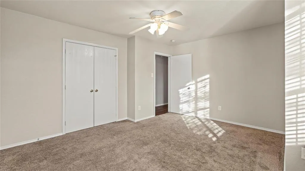9204 Warren Drive