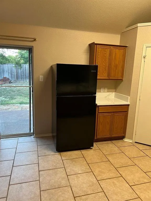 9204 Warren Drive