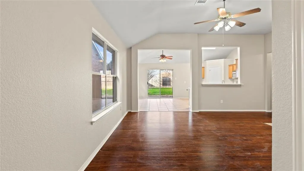 9204 Warren Drive