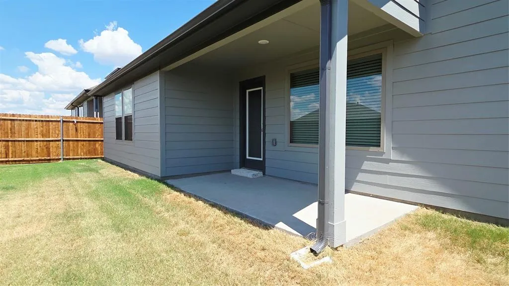 3604 High Valley Drive