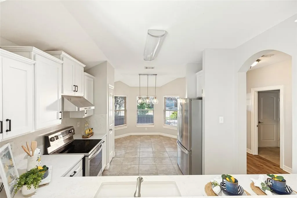 5825 Quicksilver Drive