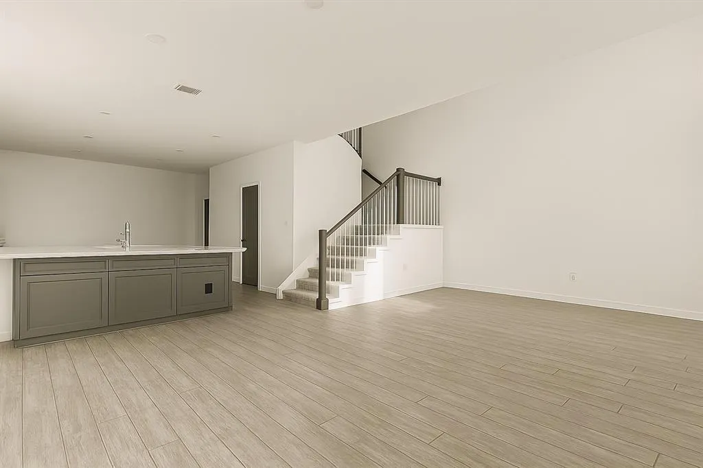 1733 Dalhart Road