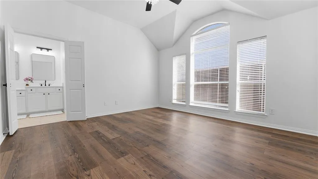 304 Turtle Court