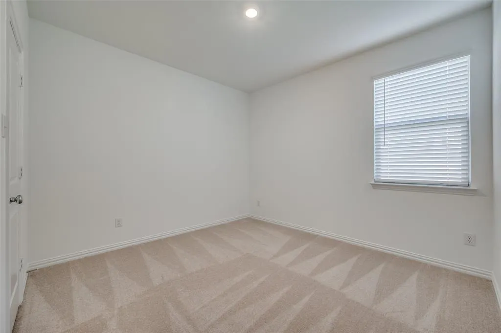 4016 Kaufman Court