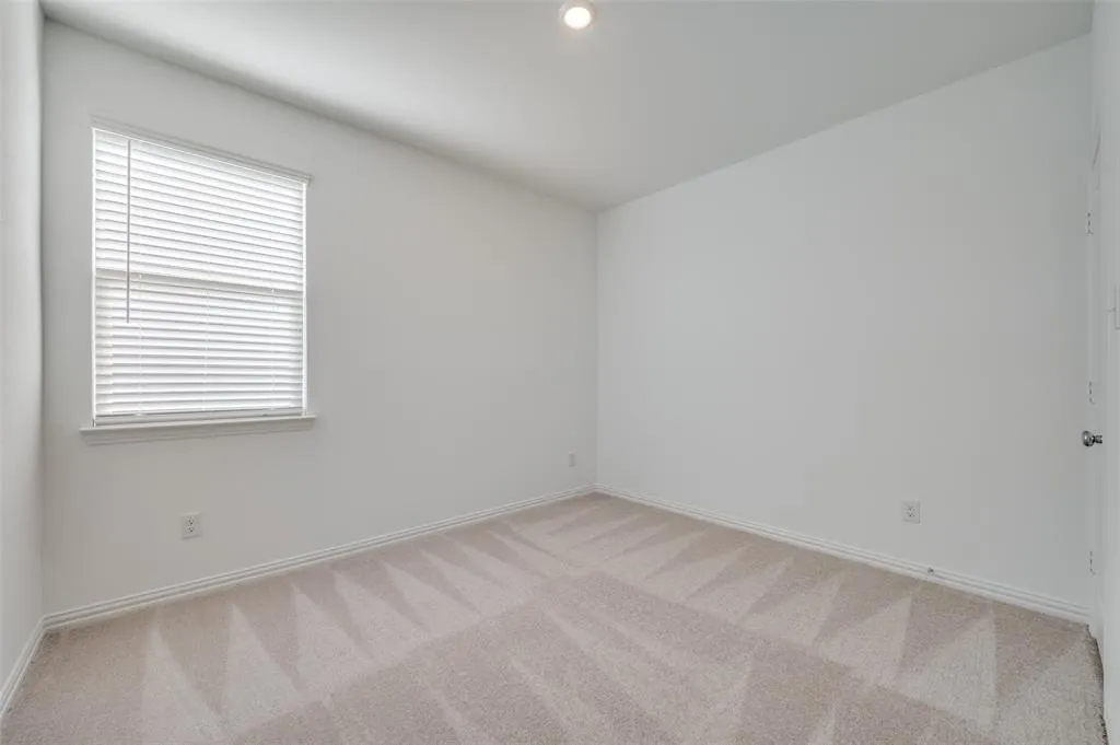 4016 Kaufman Court