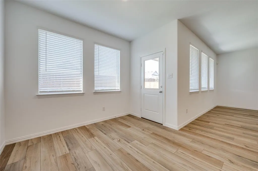 4016 Kaufman Court