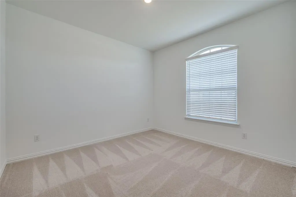 4016 Kaufman Court