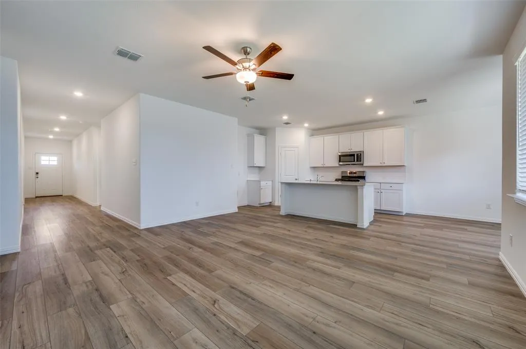 4016 Kaufman Court