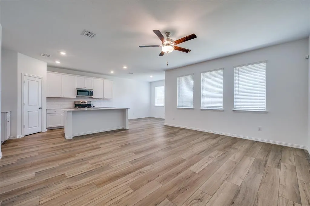 4016 Kaufman Court