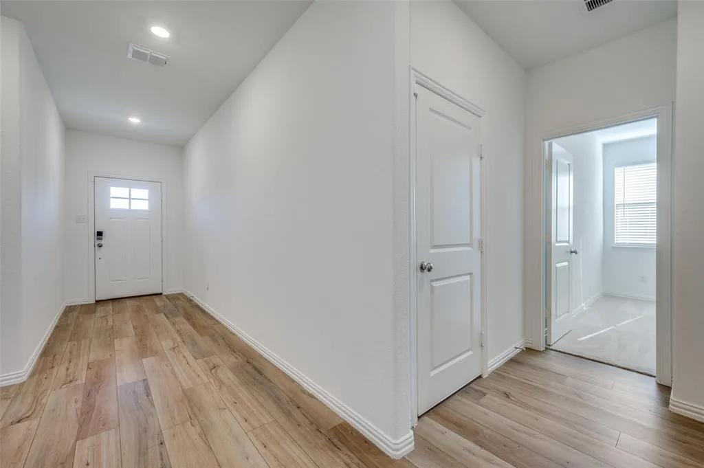 4016 Kaufman Court
