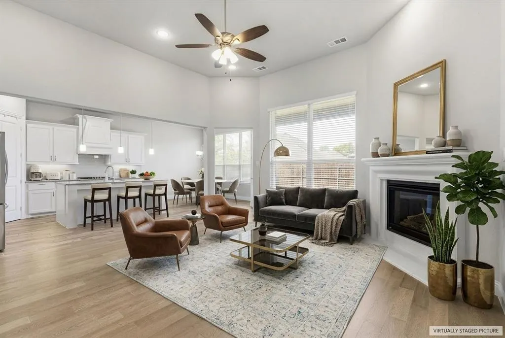 4128 Crowe Lane