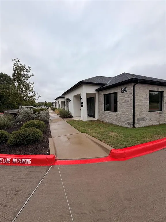 3721 S Stonebridge Drive #704