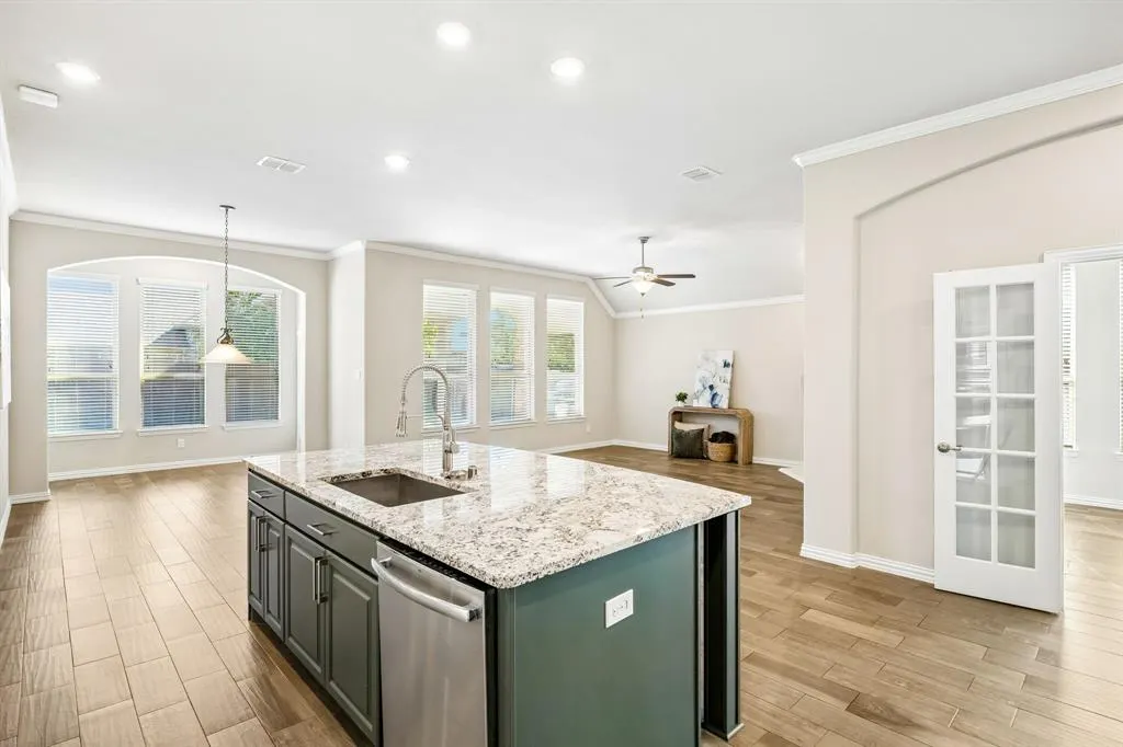 4312 Salado Creek Way