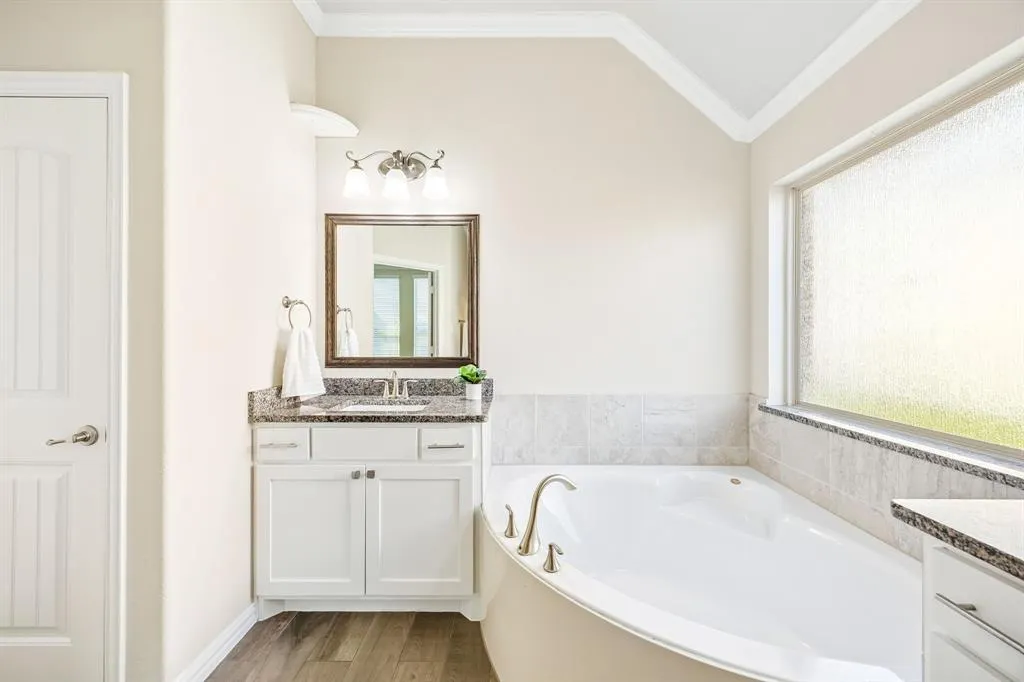 4312 Salado Creek Way