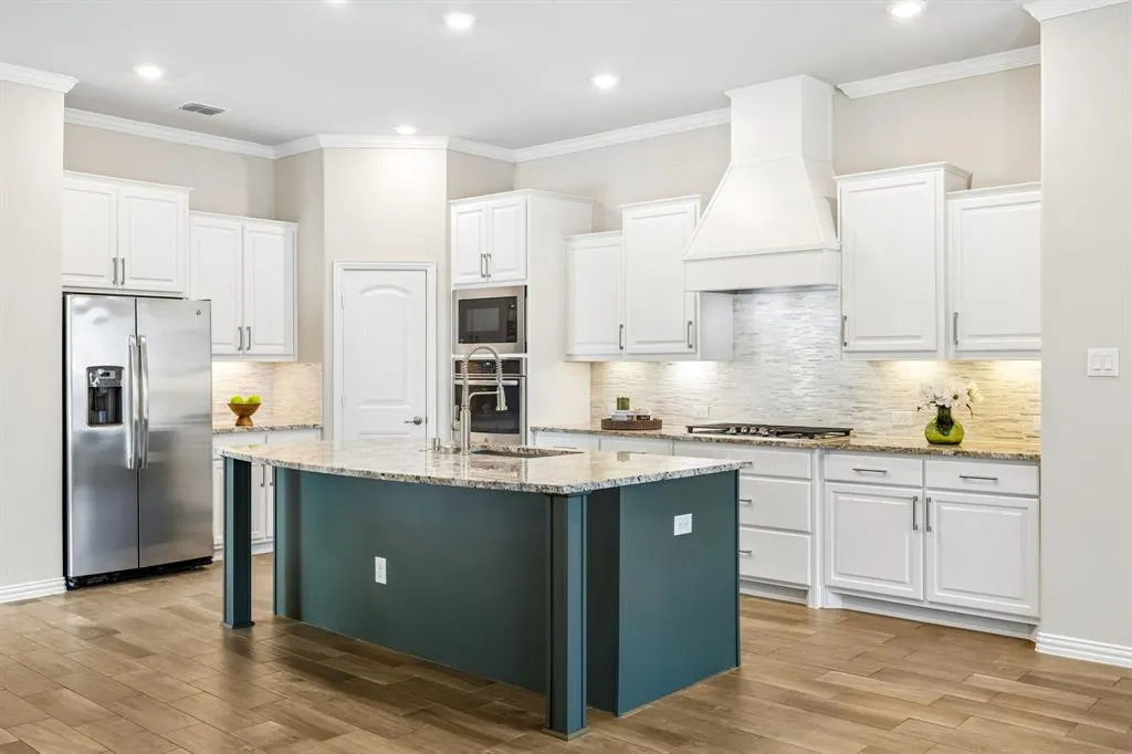4312 Salado Creek Way