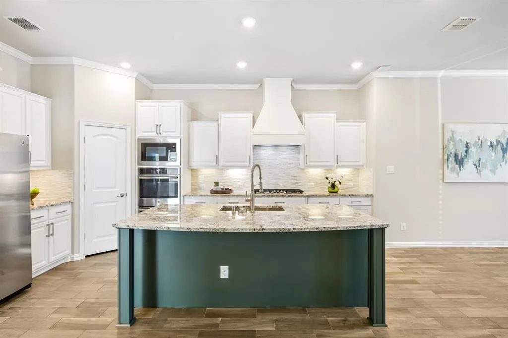 4312 Salado Creek Way