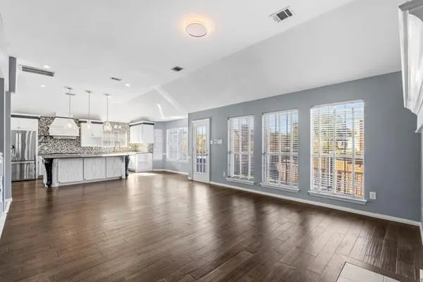 220 Cove Drive