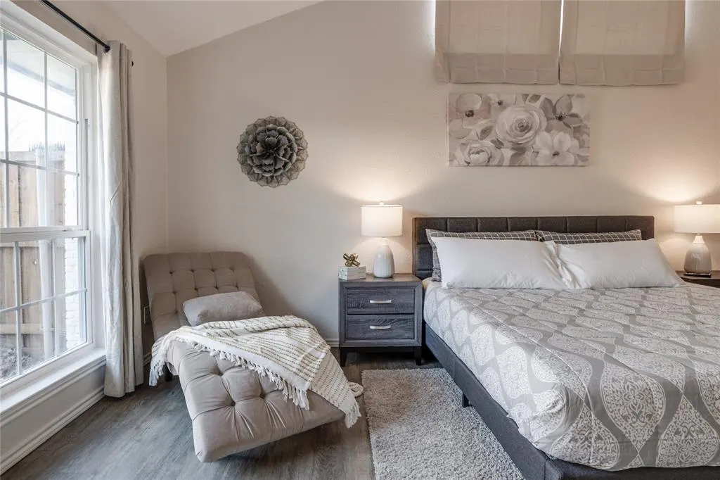 3313 Carriage Lane