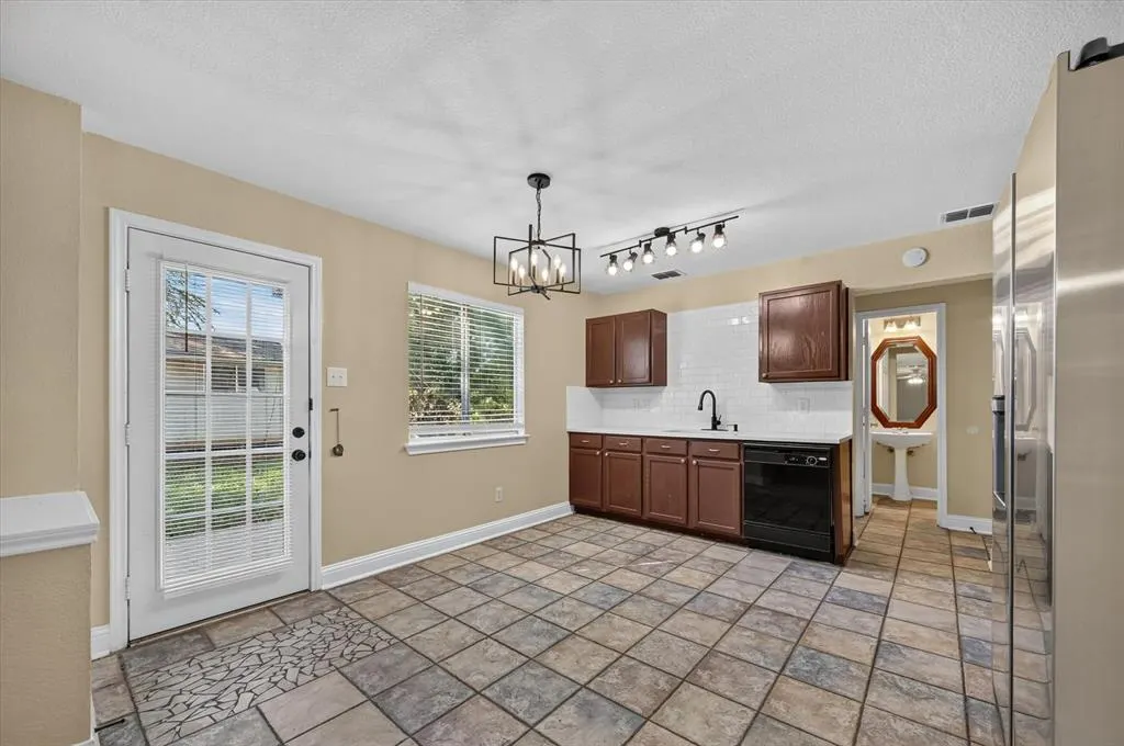 2613 Sundance Drive