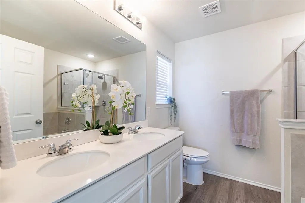1340 Vernon Drive
