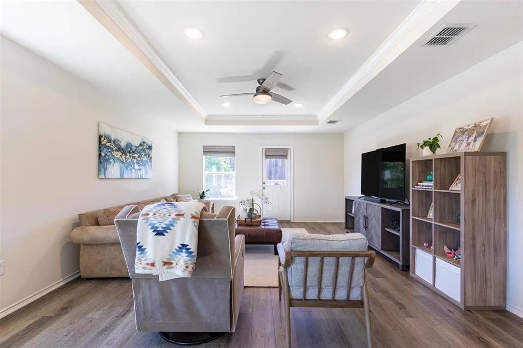 1340 Vernon Drive