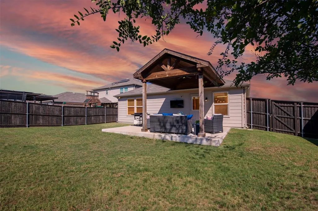 1340 Vernon Drive