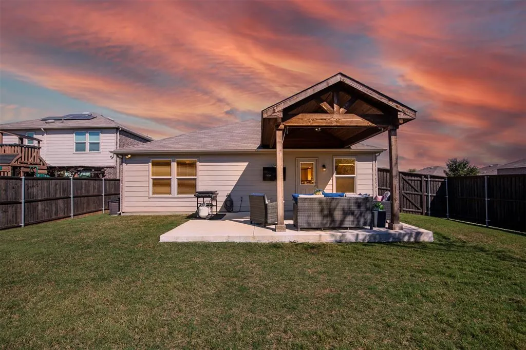 1340 Vernon Drive