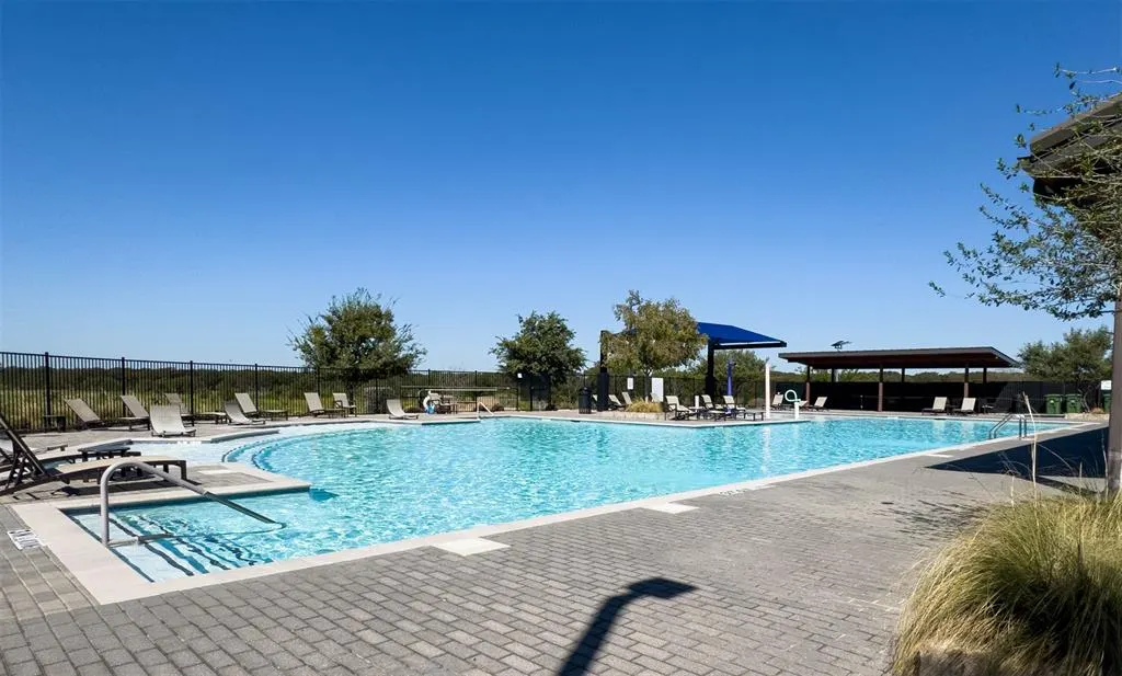 1340 Vernon Drive