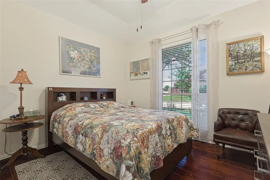 5000 Adolphus Drive