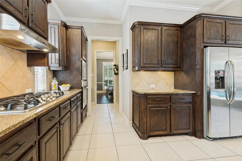 1227 Comanche Drive