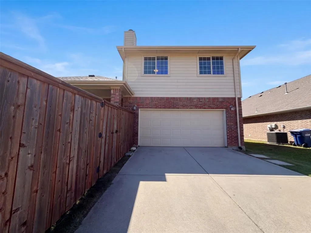 5800 Chuck Wagon Lane