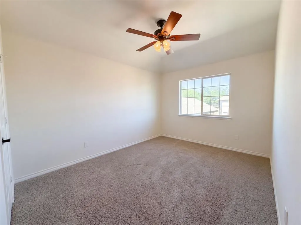 5800 Chuck Wagon Lane