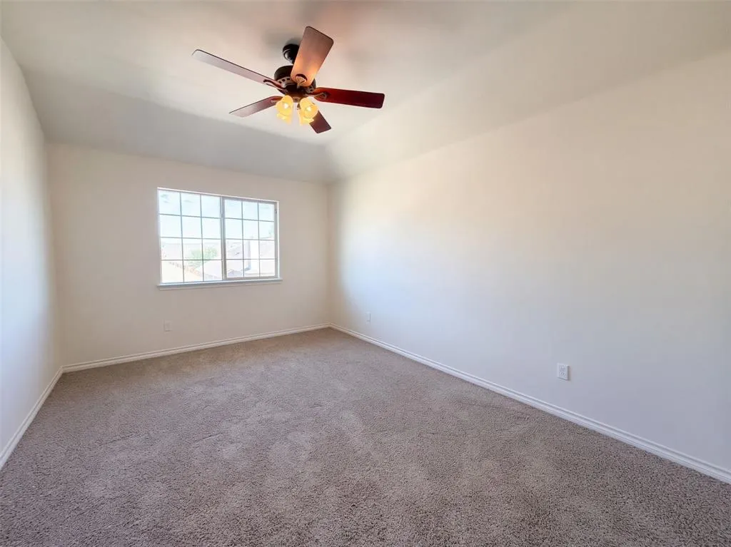 5800 Chuck Wagon Lane