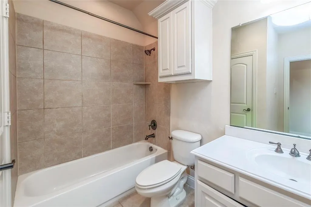 2709 White Dove Drive