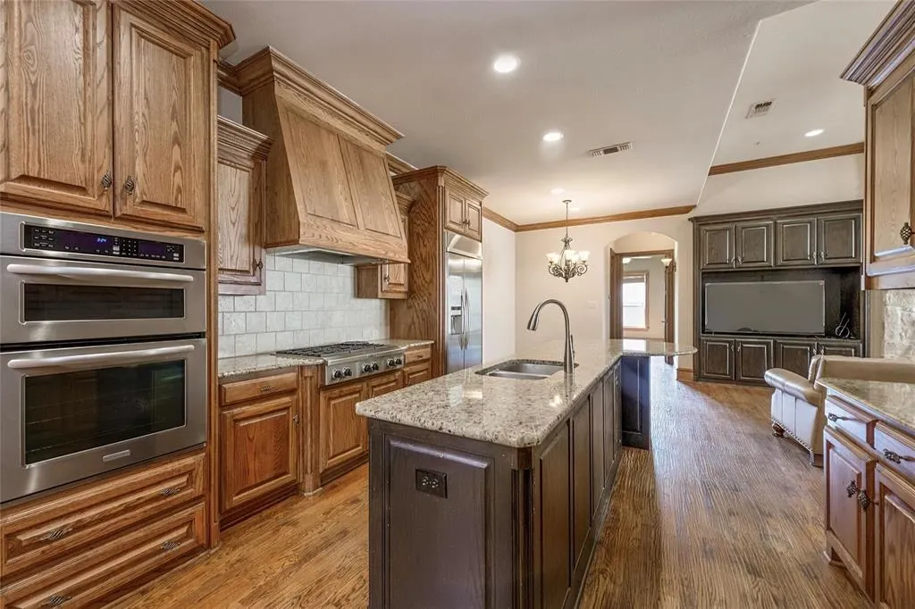 2709 White Dove Drive