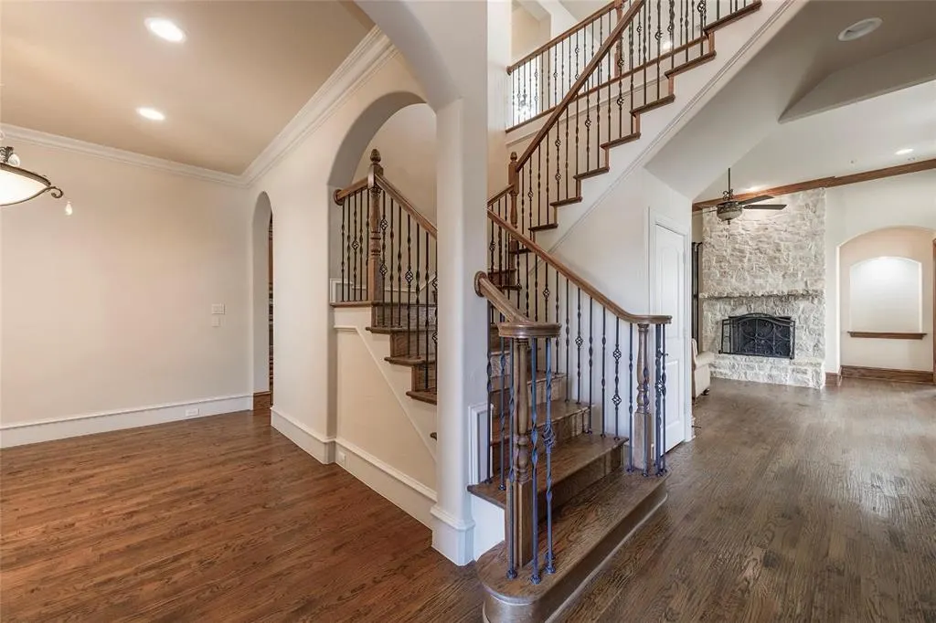 2709 White Dove Drive