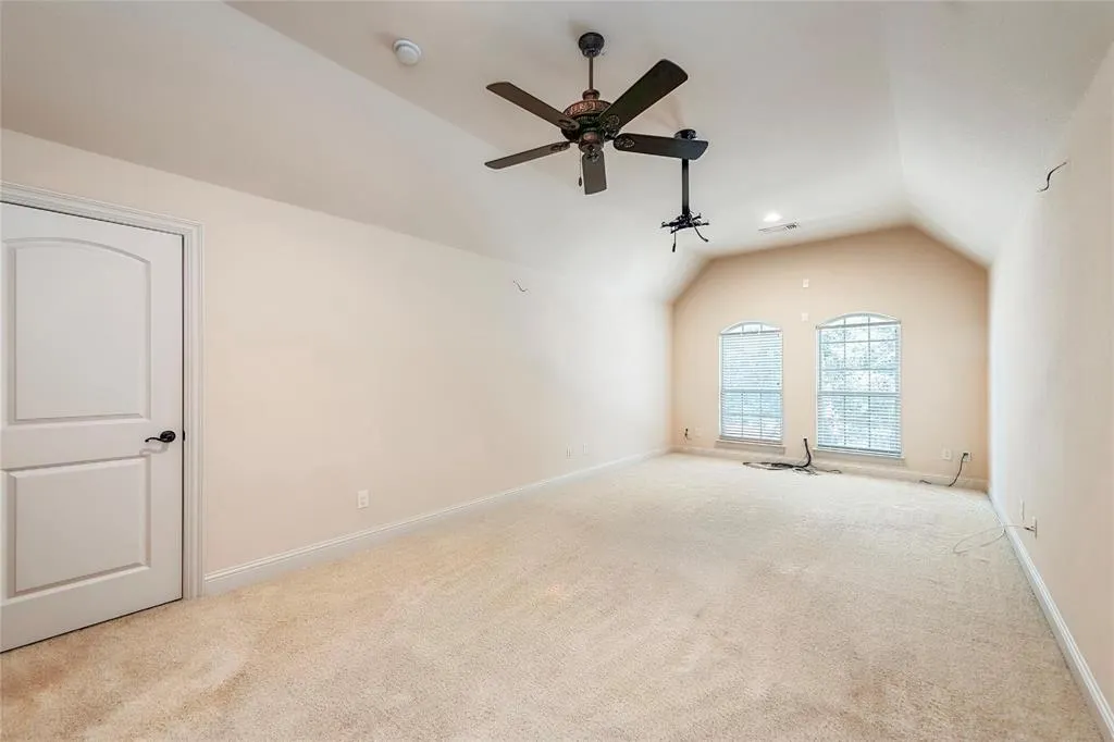 2709 White Dove Drive
