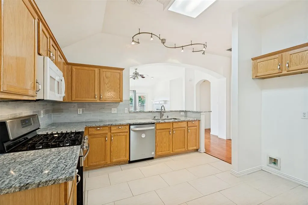 1412 Sleepy Hollow Drive
